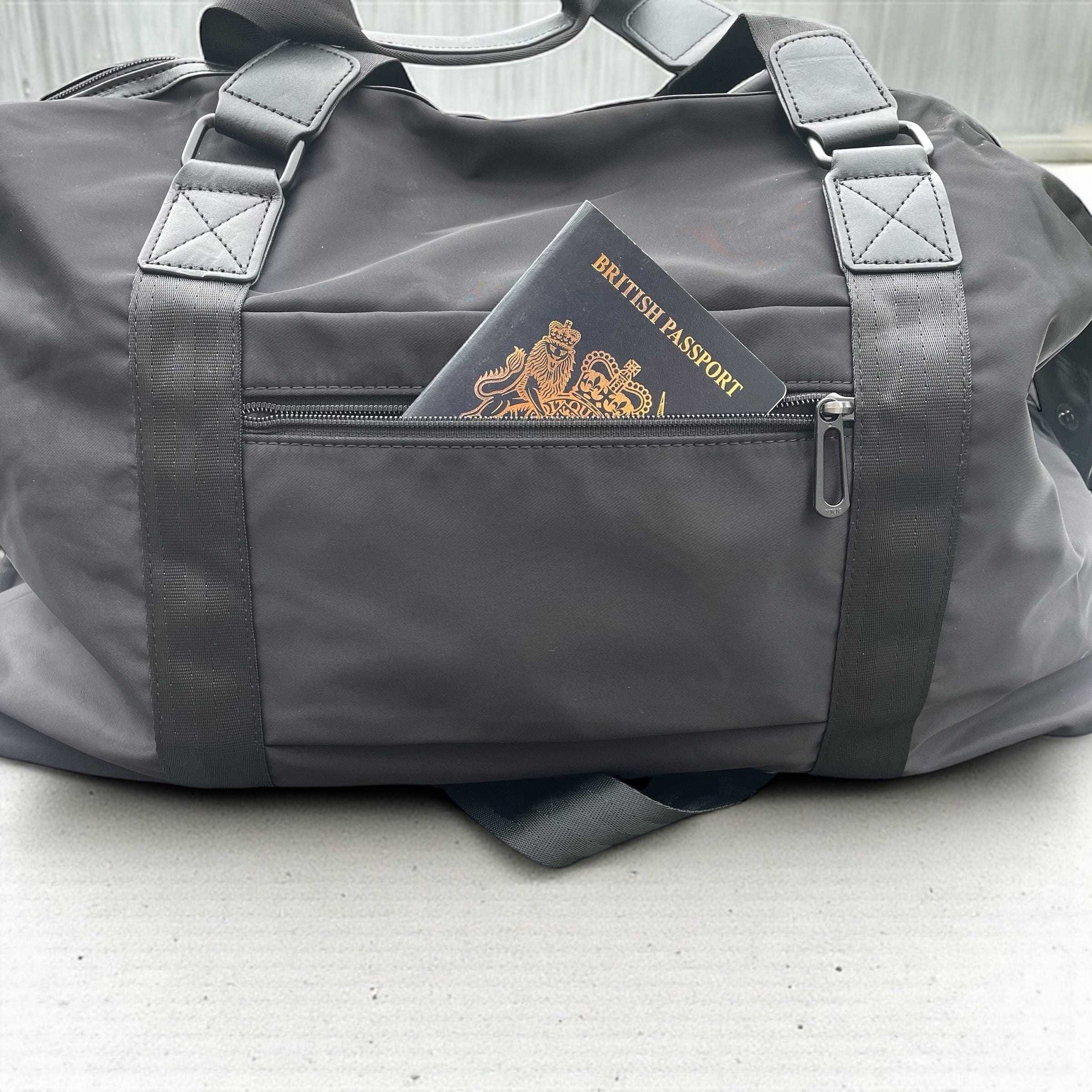 Travel Companion The Weekender