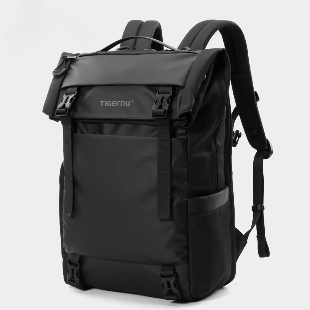 Travel Companion Black The Everyday Backpack